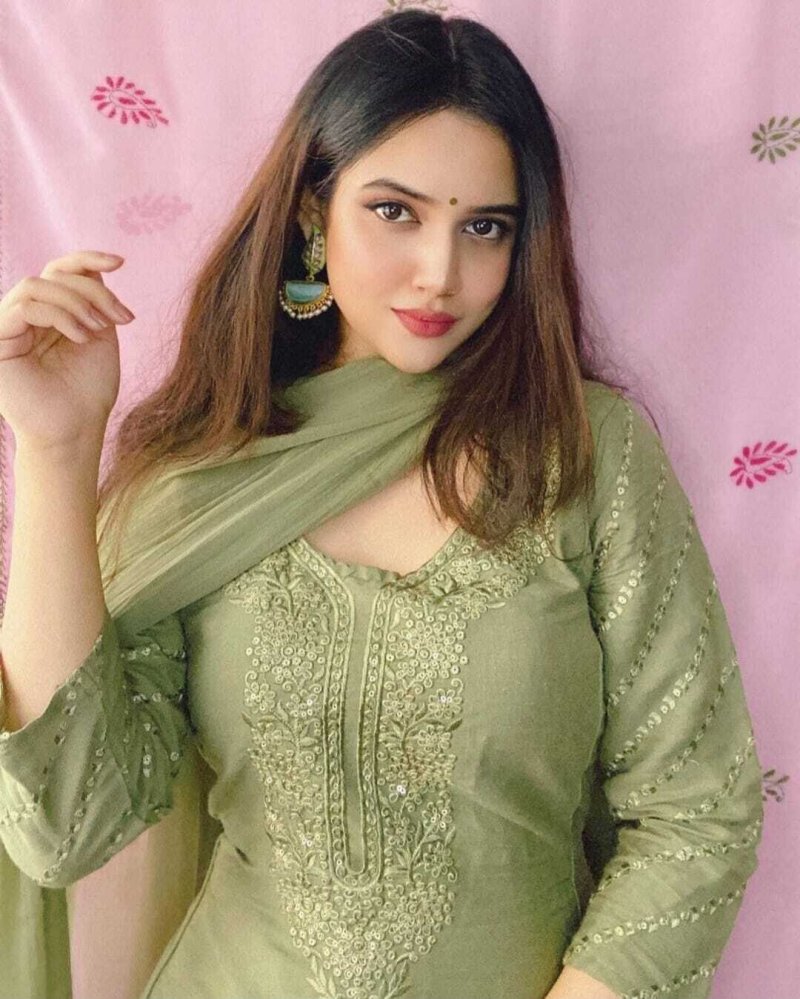 Zoya Desai